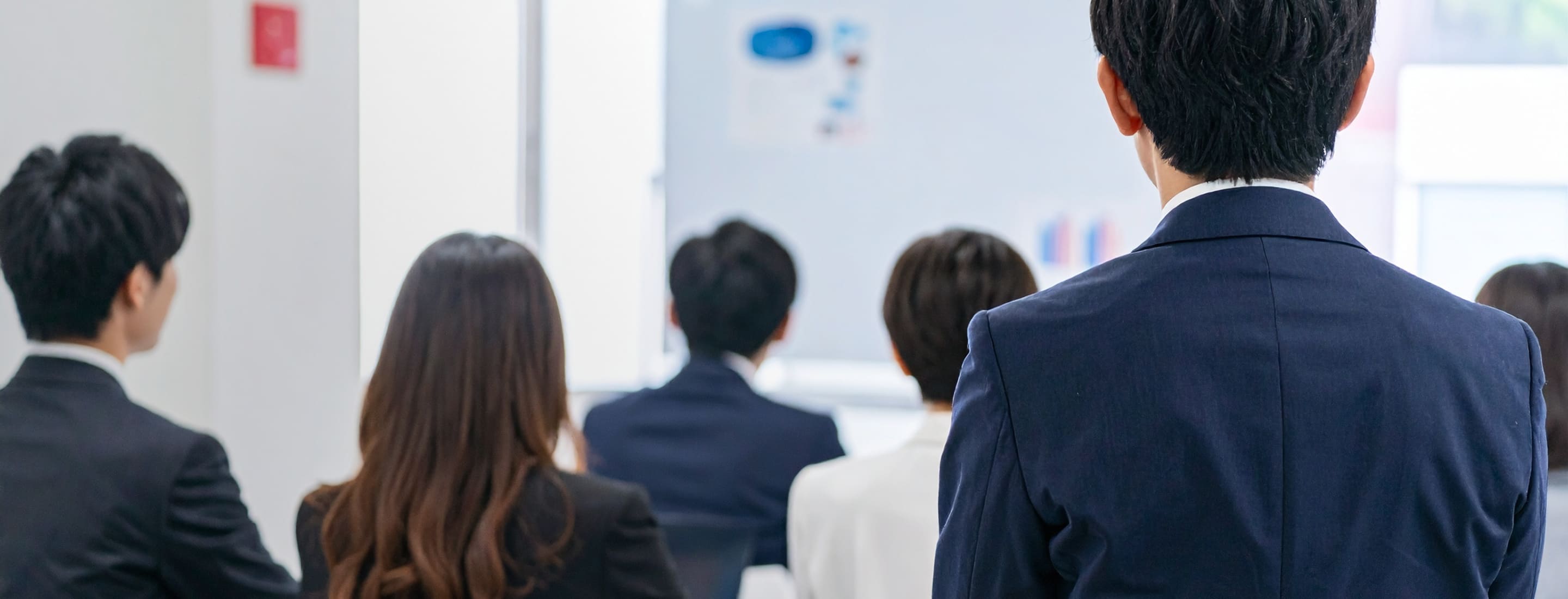 Career Development《さいしん》のキャリア人材育成・研修制度／資格支援制度